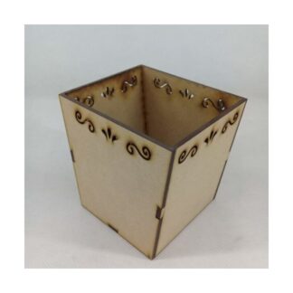Portalápices de MDF calado arabescos 8 x 8 x 10 cm