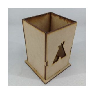 Portalápices de MDF calado carpa 8 x 8 x 12 cm